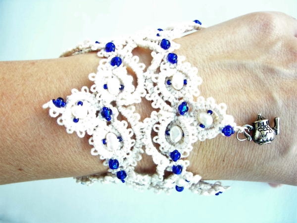 "Time for Tea" Tatted Pearl and Lace Bracelet