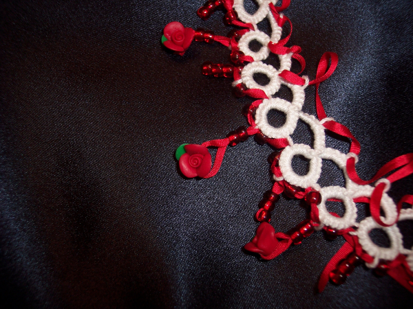 Alice in Wonderland "The Queen's Painted Roses" Needle Tatted Necklace OOAK