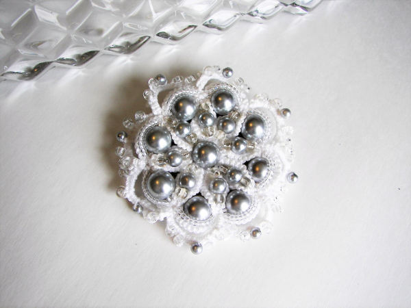 Winter's Delight Brooch, Ankars Needle Tatted