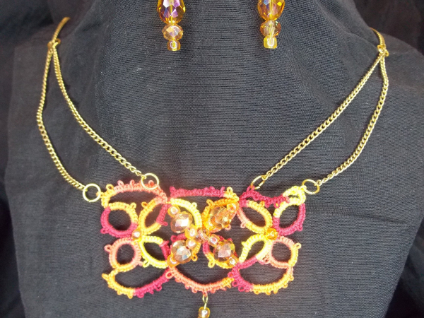 Glimmer Necklace and Earring Set