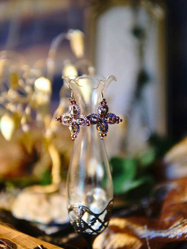 Starweft Blossom tatted lace earrings in pink and crystal Elegant four-petal earrings with shimmering beadwork.