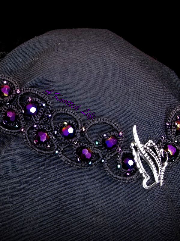 Velasyl’s Bloom tatted lace elven-inspired choker Silver butterfly clasp on tatted necklace.