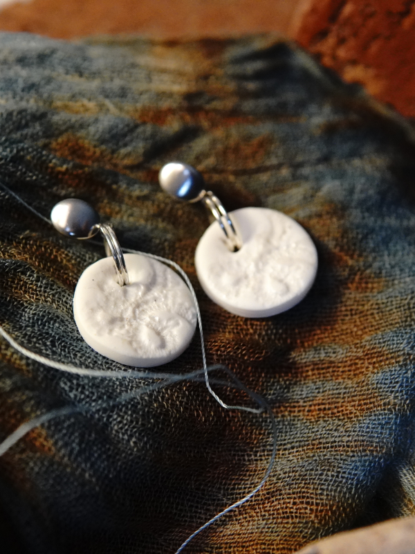 Round alabaster artisan earrings