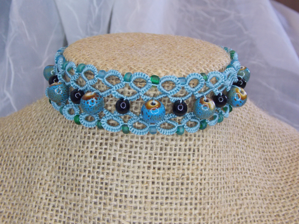 "Tidebound Sentinel" Tatted Lace Necklace