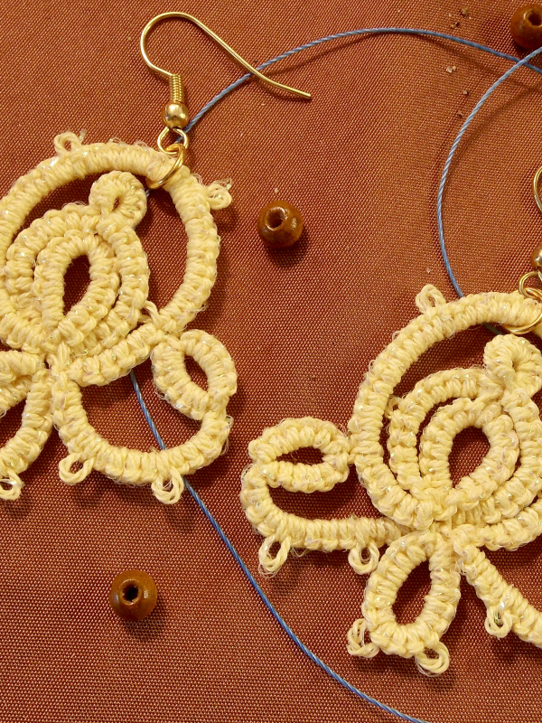 "Holding Bloom" Tatted Lace Earrings Yellow Style 2