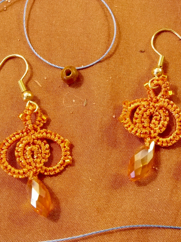 "Bloomdrop" Tatted Lace Earrings Style 1