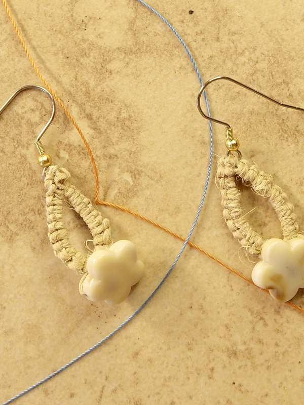 "Tidepetal" Tatted Lace Earrings