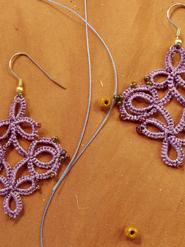 "TrellisDance" Tatted Lace Earrings in Purple