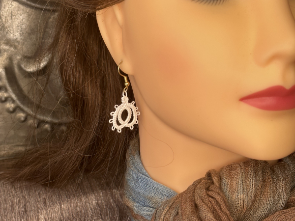 "Cloudlet" Tatted Lace Earrings