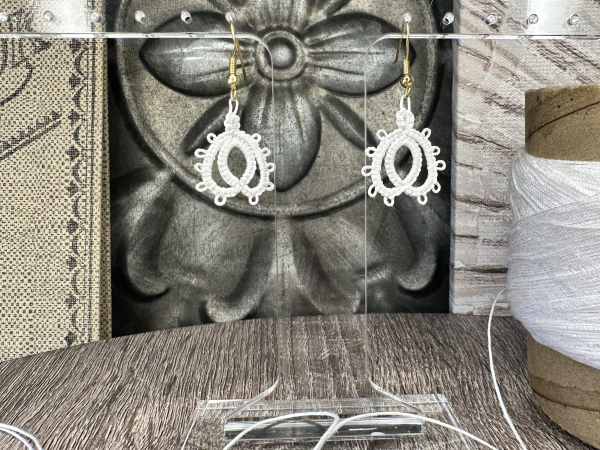 "Cloudlet" Tatted Lace Earrings