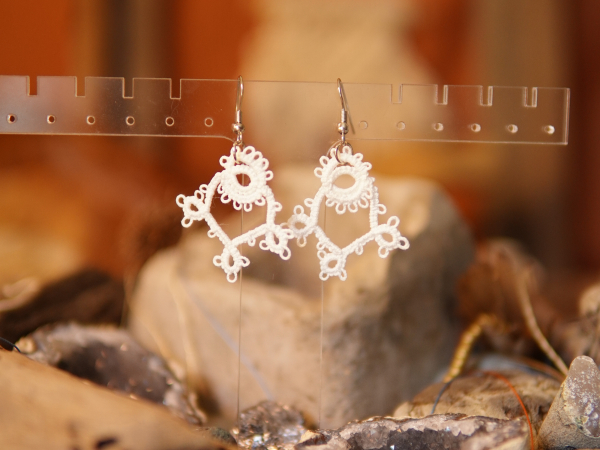 "Thistlewing" Tatted Lace Earrings