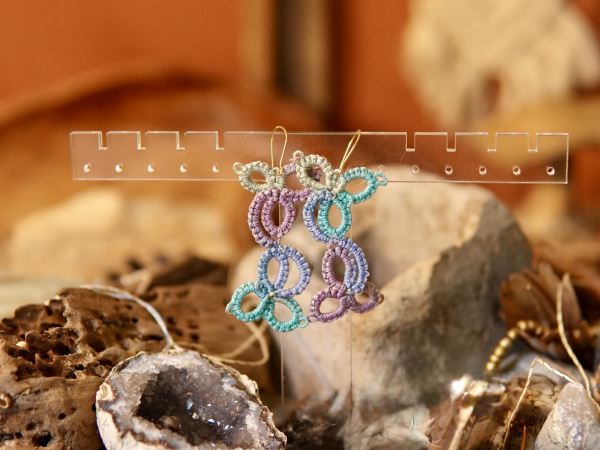 "Skydrop Tangle" Tatted Lace Earrings