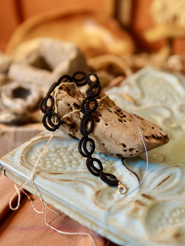 "Pulsebound" Tatted Lace Bracelet