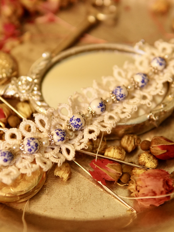 "Willow Ware" Tatted Lace Bracelet