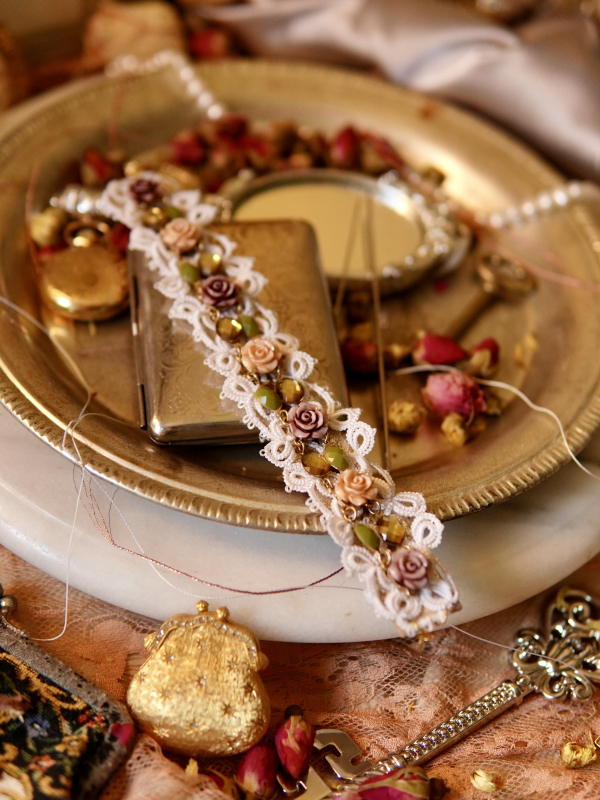 "The Botanist's Keepsake" Tatted Lace Bracelet