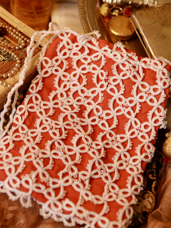"Whispers in Silk" Tatted Lace Bag