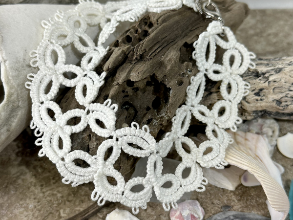 "Cloudtrace" Tatted Lace Bracelet
