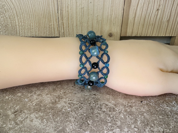 "Stoneveil" Tatted Lace Bracelet