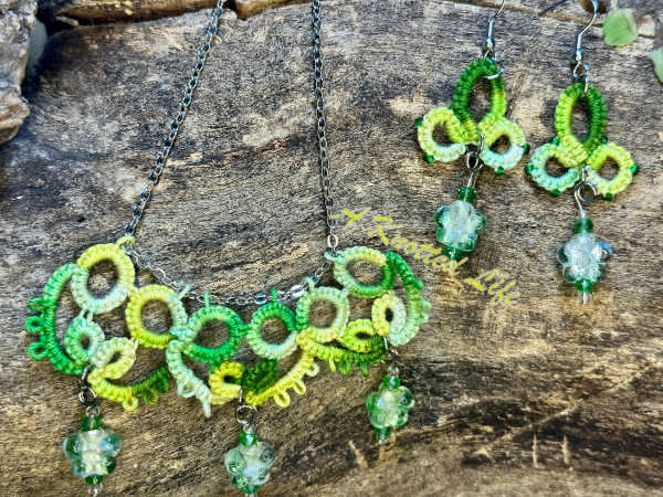 "Canopy Light" Tatted Lace Necklace