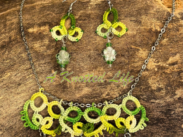 "Canopy Light" Tatted Lace Necklace