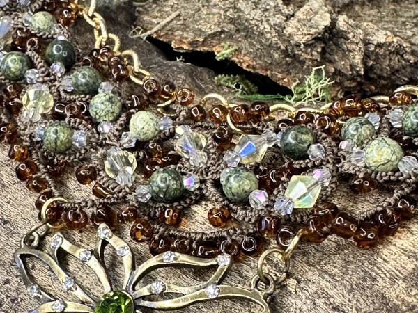 Sunlight on the Woodland Floor Tatted Lace Necklace
