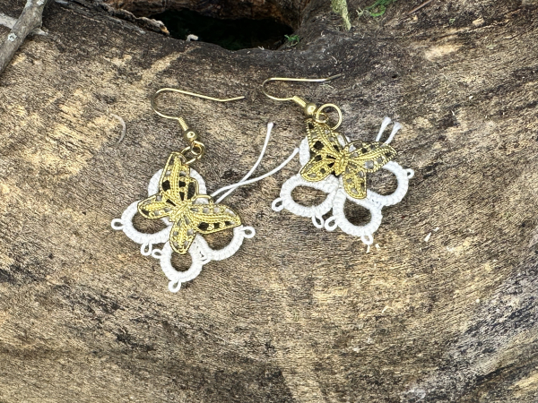 "Twicewing" Tatted Lace Butterfly Earrings