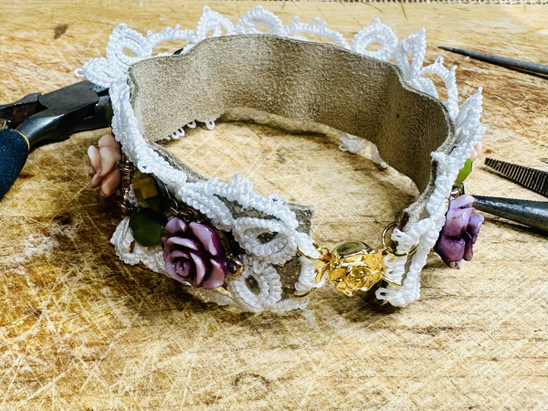 "The Botanist's Keepsake" Tatted Lace Bracelet