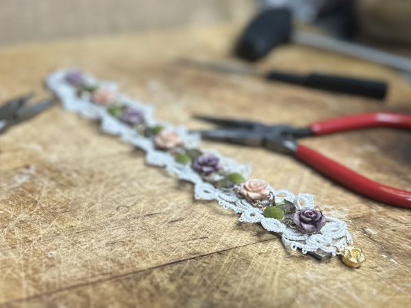 "The Botanist's Keepsake" Tatted Lace Bracelet