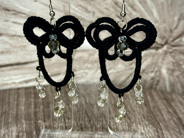 "Nightflutter" Tatted Lace Earrings