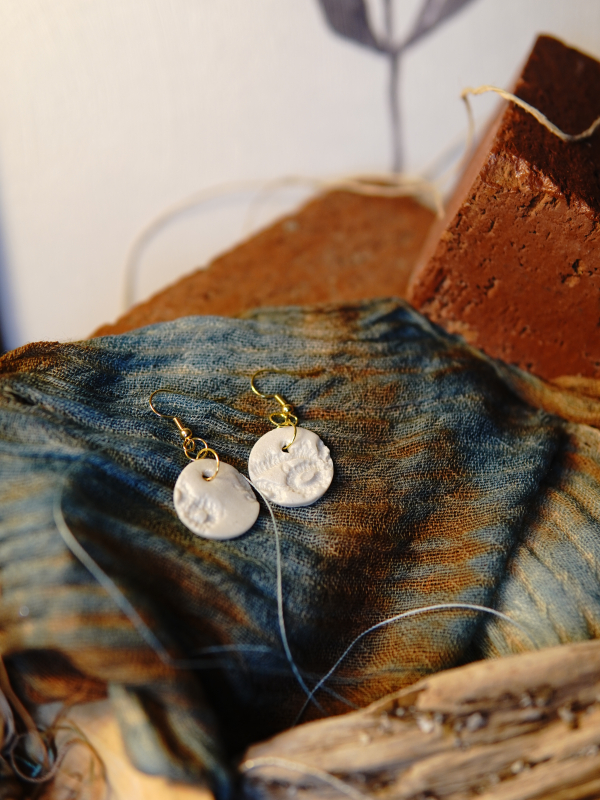 Round ivory artisan jewelry