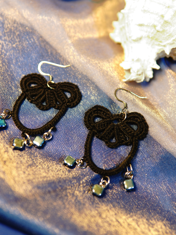 "Midnight Tide" Tatted Earrings