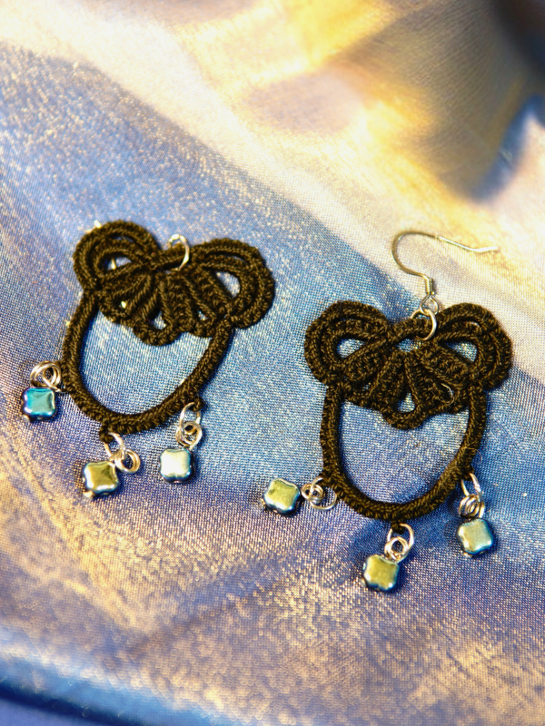 "Midnight Tide" Tatted Earrings