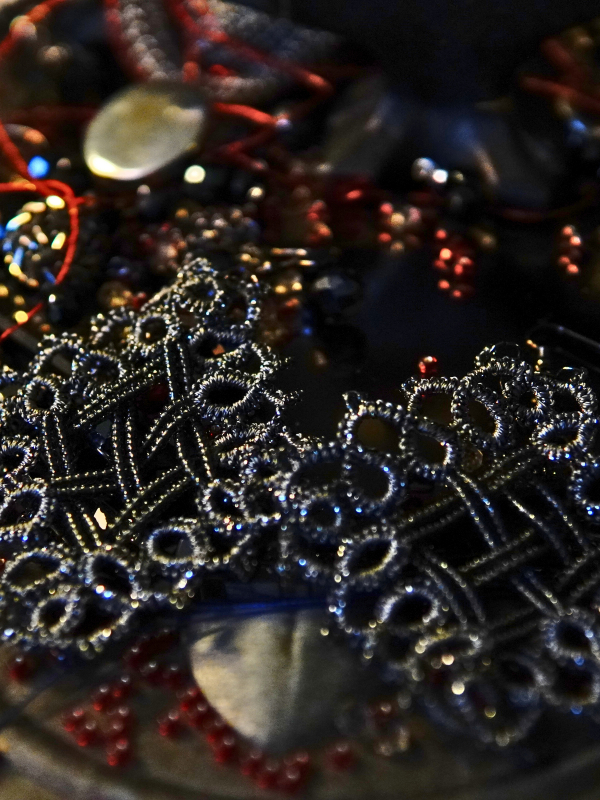 Ironlace chainmail-pattern tatted earrings - metallic black lace and beads Chainmail-inspired black tatted earrings