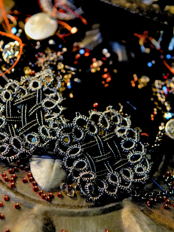 Ironlace chainmail-pattern tatted earrings - metallic black lace and beads Black tatted earrings with metallic sheen