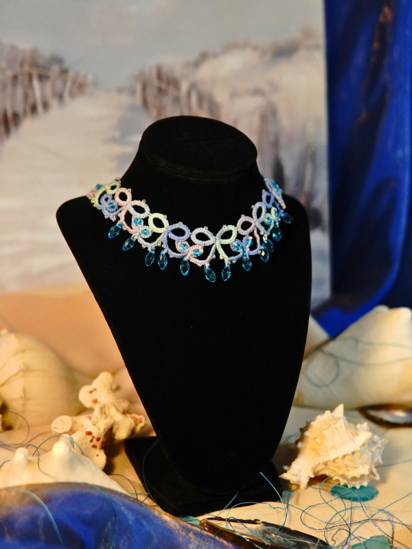 "Raindrops on the Shore" Tatted Lace Necklace