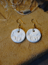 White clay lace round earrings
