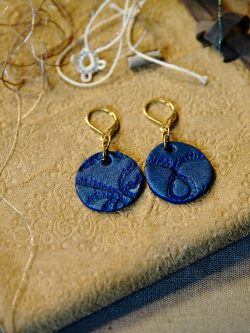 Blue Shimmer Impressions – Small Round Earrings (Gold Tone Stainless Steel)