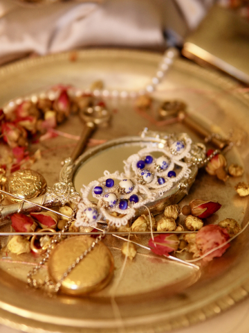 Blueberry Scones & Porcelain Grace – Tatted Lace Bracelet with Blue Porcelain Beads